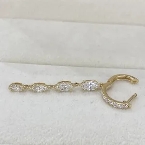 Boucles d'oreilles créoles en or jaune 14 carats avec diamants de laboratoire ronds et marquise de 2 carats, pureté E-F VS1 - Product Image 6