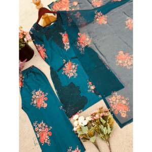 Exquisito Conjunto de Traje de Satén con Bordado e Impresión Digital, Bellamente Elaborado - Product Image 2
