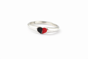 Anillo de Plata de Ley 925 con Corazón Esmaltado en Negro y Rojo para Mujer - Product Image 4