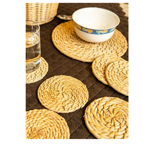 แผ่นรองหม้อหวาย ทอมือลายดอกไม้ ทนความร้อน ใช้สำหรับวางหม้อชา หรือบนโต๊ะ - Product Image 4