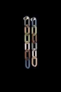 Premium Resin Decorative Rectangle Wall Chain Hanging for Elegant Home and Office Decor - Product Image 5