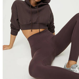 Customized Cropped Women Hooded Tracksuit Lightweight Casual Summer Wear High Street Two Piece Legging <b>Set</b> - Product Image 5