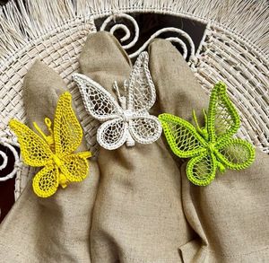 Anneaux de serviette papillon exquis faits à la main, décoratifs pour la table, parfaits pour les mariages sur le thème du jardin et la décoration de table de maison de bord de mer - Product Image 2