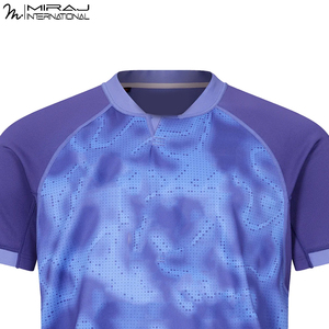 Camiseta de Rugby Ligera y Transpirable, de Secado Rápido, con Textura de Píxeles en Degradado Azul, Directo de Fábrica - Product Image 3
