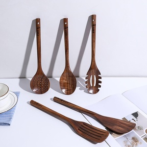 Juego de 4 Cucharas de Madera Hechas a Mano, Utensilios de Cocina Antiadherentes y Seguros con Espátula, Herramientas de Cocina de Alta Calidad al por Mayor - Product Image 1