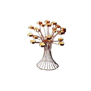 Porte-bougie en métal de qualité durable, pot à bougie doré unique pour la maison, les mariages, les accents décoratifs, le salon, la chambre, la salle à manger, à bon prix - Product Image 1