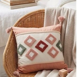 Best Price Bohemian Embroidered <b>Throw</b> Pillow Square Geometric Pattern Pink Green <b>Red</b> Tassels Decorative Cushion Cover - Product Image 4