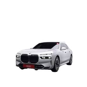 BMW Série 7 740i SDrive Design Octobre 2023 Pure Excellence avec Volant à Gauche et Boîte Automatique 64 229 km - Product Image 1