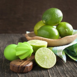 Halal Sterilized Ready-to-ship SQUEEZE Lime Juice Stevia Low <b>Sugar</b> Content Non-Carbonated 24 Pcs/ Carton Bottle Packaging Boxed - Product Image 5