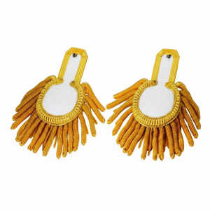 แผ่นประดับไหล่ทองคำคุณภาพพรีเมียมพร้อมพู่ห้อยประดับ งานฝีมือสำหรับพิธีการและเครื่องแบบ - Product Image 3