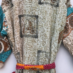 Recién llegado, chaqueta Kantha de algodón hecha a mano, chaqueta acolchada, Kimono largo clásico con cinturón y chaqueta de cuello grande para mujer - Product Image 6