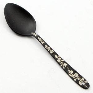 Matte <b>Black</b> Metal Flatware <b>Set</b> With Floral Handle Design Reusable Wedding Tableware Latest <b>Cutlery</b> <b>Sets</b> Gift Box Pack - Product Image 2