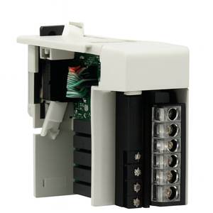 Módulo de Salida PLC Compacto 1769-OW8I con 8 Salidas de Relé para Automatización Industrial y Control de Máquinas - Product Image 1