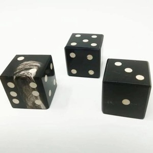 Dados de Seis Caras de Hueso de Cuerno de Búfalo, Pulidos en Blanco y Negro, Cubos de Juego Naturales para Juegos de Mesa, Decoración del Hogar, Diseño Personalizado - Product Image 2