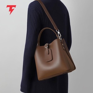 Nuevos Bolsos de Mano Personalizados de Alta Calidad para Mujer al por Mayor a Bajo Precio, Bolsos de Cuero para Mujer con Envío y Entrega - Product Image 2