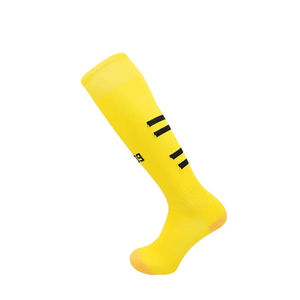 Vente en gros de chaussettes de sport pour hommes en coton épais de haute qualité, chaussettes de basket-ball avec logo personnalisé - Product Image 2