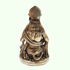 Statue artisanale en laiton du Dieu Hanuman assis avec son bâton Gada, idole traditionnelle Bajrangbali pour la force, la protection et le Vastu - Product Image 4