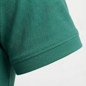 เสื้อโปโลผู้ชายสั่งทำขายส่ง พร้อมโลโก้พิมพ์ลาย ดีไซน์ใหม่ สีพื้น ผ้าถัก ผลิตในปากีสถาน - Product Image 6