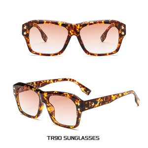 2025 Unisex Retro Fashion Tr90 <b>Sunglasses</b> Custom Luxury UV400 <b>Square</b> Glasses High Quality Fashion Glasses for Women - Product Image 1