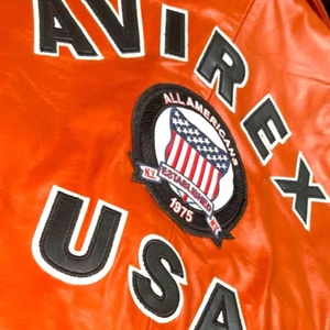 Veste bomber varsity en cuir d'agneau véritable orange HUNAR INDUSTRIES, unisexe, vente en gros |   Patch de protection américain imperméable à l'eau pour l'avant - Product Image 3