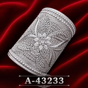 A-43226 Alloy 10K Gold Cuff <b>Bracelet</b> <b>with</b> Geometric Pattern for Women Wedding Jewelry Trendy Style Gold Plated - Product Image 6