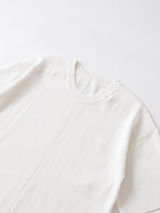 Camiseta Clásica Oversize Esencial para Hombre y Mujer 2026, Color Beige Suave, Corte Holgado, Algodón Liso, Estilo Urbano, Verano, Top Básico HD - Product Image 3