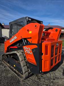 Cargadora compacta de orugas Kubota SVL75-2 diésel de 75KW con alta capacidad de carga para trabajos agrícolas y de construcción - Product Image 1