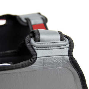 Protège-tibias en cuir véritable pour la boxe et le sport Protège-tibias de protection pour jambes et pieds Vente Protège-tibias personnalisés OEM - Product Image 2