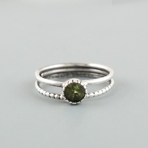 Natural Green Peridot Birthstone <b>Ring</b> 925 Sterling Silver Vintage Solitaire Gemstone Engagement <b>Ring</b> for Women - Product Image 2