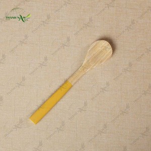 Cuillère en bambou classique faite à la main, écologique, durable, ustensiles de cuisine directement du Vietnam pour les cadeaux, choix intelligent - Product Image 3