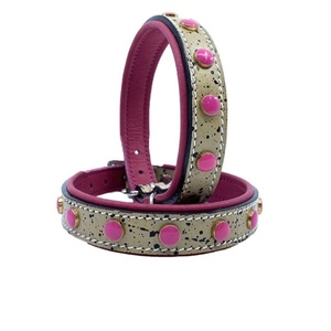 ปลอกคอสุนัขหนังคุณภาพสูงพร้อมแผ่นบุนวมและกระดุมสีชมพูสำหรับตกแต่งผู้ผลิตและผู้ค้าส่ง Saman - Product Image 3