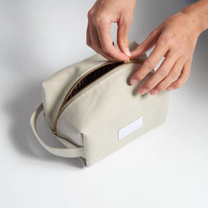 Pochette de maquillage en toile de coton écologique, trousse de toilette durable avec fermeture éclair métallique pour l'organisation de la salle de bain - Product Image 5