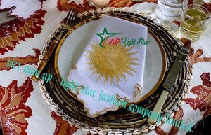 Serviettes de cocktail brodées en coton/lin de haute qualité VNAP du Vietnam, design personnalisé pour fêtes, mariages, maison, broderie - Product Image 4
