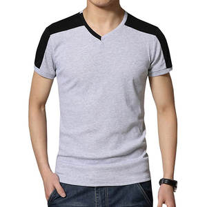 Camiseta de 2 paneles con efecto desgastado, corte y confección personalizados, con bloques de color, estilo boxy, corta y con patchwork para hombre - Product Image 6