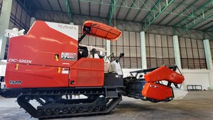 Moissonneuse-batteuse Kubota DC 120X 120 CV à 2 rangs, transmission par engrenages, moteur diesel, pour riz, haute productivité, machine agricole - Product Image 6