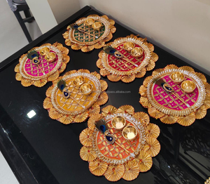 Plato de Kumkum Hecho a Mano en India, Palitos de Tilak, Roli Chawal, Thali para Pooja, Recuerdo de Boda, Inauguración de Casa, Fiesta, Festival, Regalo de Regreso - Product Image 1