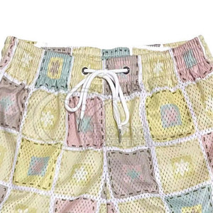 Pantalones Cortos Deportivos Transpirables de Malla con Estampado por Sublimación para Hombre, Diseño Personalizado, Pantalones Cortos de Baloncesto de Malla para Hombre OEM - Product Image 4