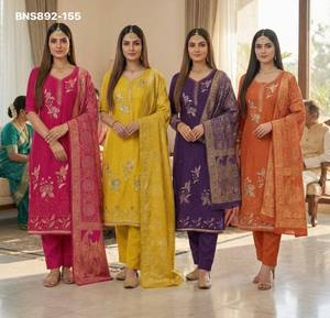 Magnifique collection de salwar-kameez et dupatta en viscose georgette brodée, prêts à porter, pour femme, idéale pour les festivals. - Product Image 3