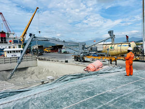 Nuevo Descargador de Cemento para Barcos, de Acero, con Mecanismo de Transferencia de Alto Rendimiento para el Manejo de Grandes Volúmenes - Product Image 6