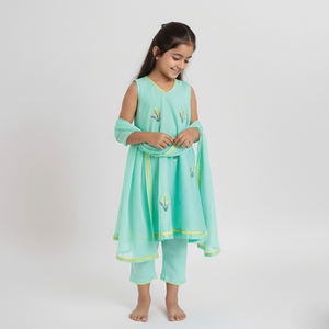 Kurti de Fantástica Calidad con Túnica de Color Verde Agua Suave, Conjunto Chic para Niñas de 1 a 9 Años, Ropa Tradicional a Bajo Precio - Product Image 1