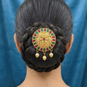 Accessoires de cheveux ethniques en alliage de zinc Kundan, légers et ajustables, bijoux de mariage, cadeau pour femmes - fête, anniversaire - Product Image 1