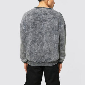 Sudadera Premium con Cuello Alto Bordado para Hombre, Estilo Urbano, 100% Algodón, Ropa Casual, Corte Regular, Moderna - Product Image 2