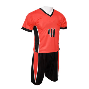 Ensembles d'uniformes de lacrosse rouges personnalisés, maillots et shorts d'équipe sublimés respirants, vêtements de sport athlétiques à séchage rapide - Product Image 1