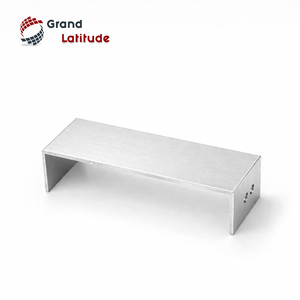 Profils d'escalier de camion de pompiers en aluminium extrudé sur mesure avec usinage CNC et anodisation - Product Image 1