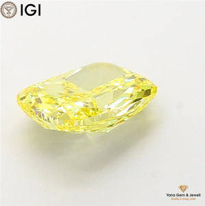 Diamant de laboratoire CVD de 3,00 carats, taille coussin, couleur jaune vif fantaisie, clarté VS1, certifié IGI, pour pendentif central - Product Image 3