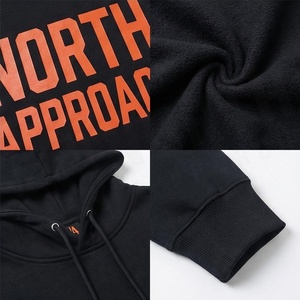 Sweat-shirt à capuche noir pour homme avec imprimé Cupidon orange, fermeture éclair, coupe classique, streetwear - Product Image 4