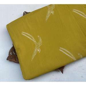 Tela de Algodón Estampada de Diseño, Patrones Vibrantes, Tela Ligera y Transpirable para Confección de Ropa, Costura, Manualidades y Decoración de Interiores - Product Image 5