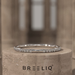 14K Solid Gold Bamboo Style Lab Grown Diamond Ring Minimalist Curved Stackable Band Modern Elegant Jewelry for Women - Product Image 3