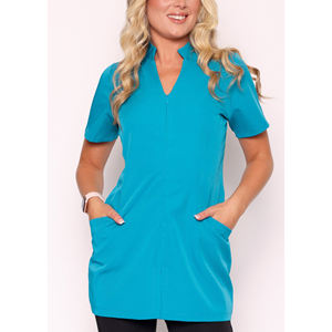 Tunique de mode personnalisable pour femmes, uniforme de salon de beauté et SPA, haut d'hôtel à col en V avec fente latérale - Product Image 6