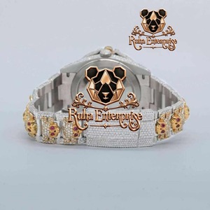 Reloj de Lujo con Diamantes Moissanite de Alta Demanda, Elegante Reloj de Pulsera con Decoración de Piedras Premium para Uso Diario - Product Image 4